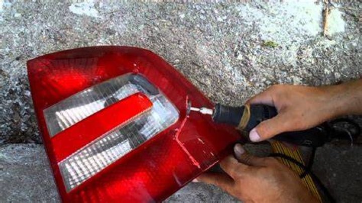 Can you fix a tail light?
