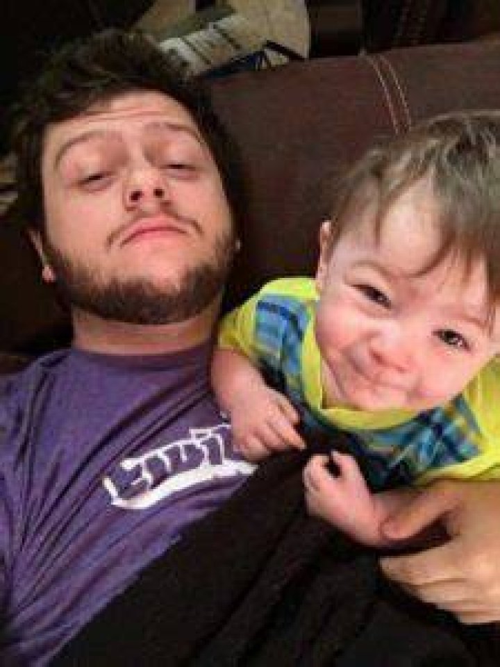 Does Adam Dahlberg have custody of his son?