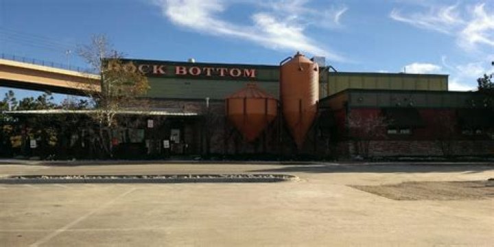 Is Rock Bottom Brewery a chain?