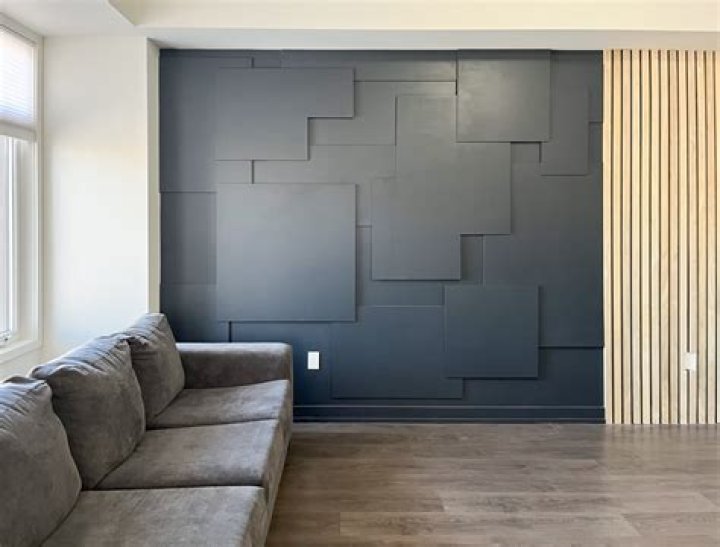 Which wall in a room is the accent wall?
